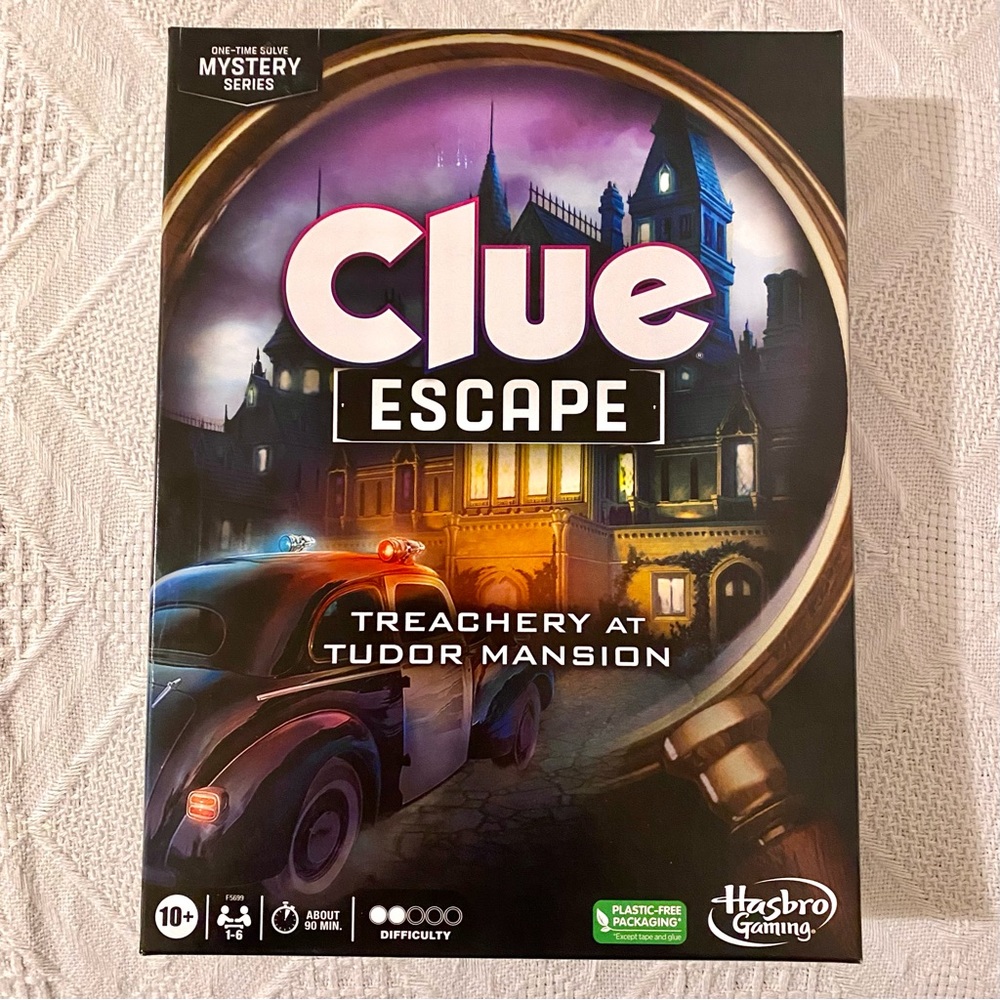 Clue Board Game Treachery at Tudor Mansion